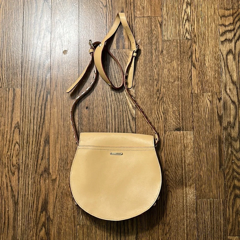 🎉HP🎉 Rebecca Minkoff Skylar Saddle Bag Tan with Gold Hardware Genuine Leather - Picture 5 of 11